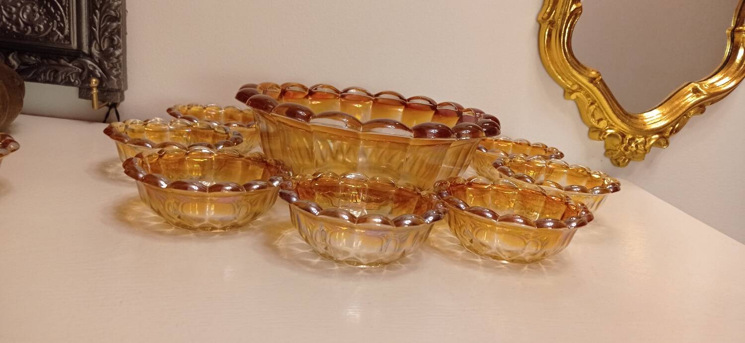 Vintage salad bowl service and 8 iridescent glass cups