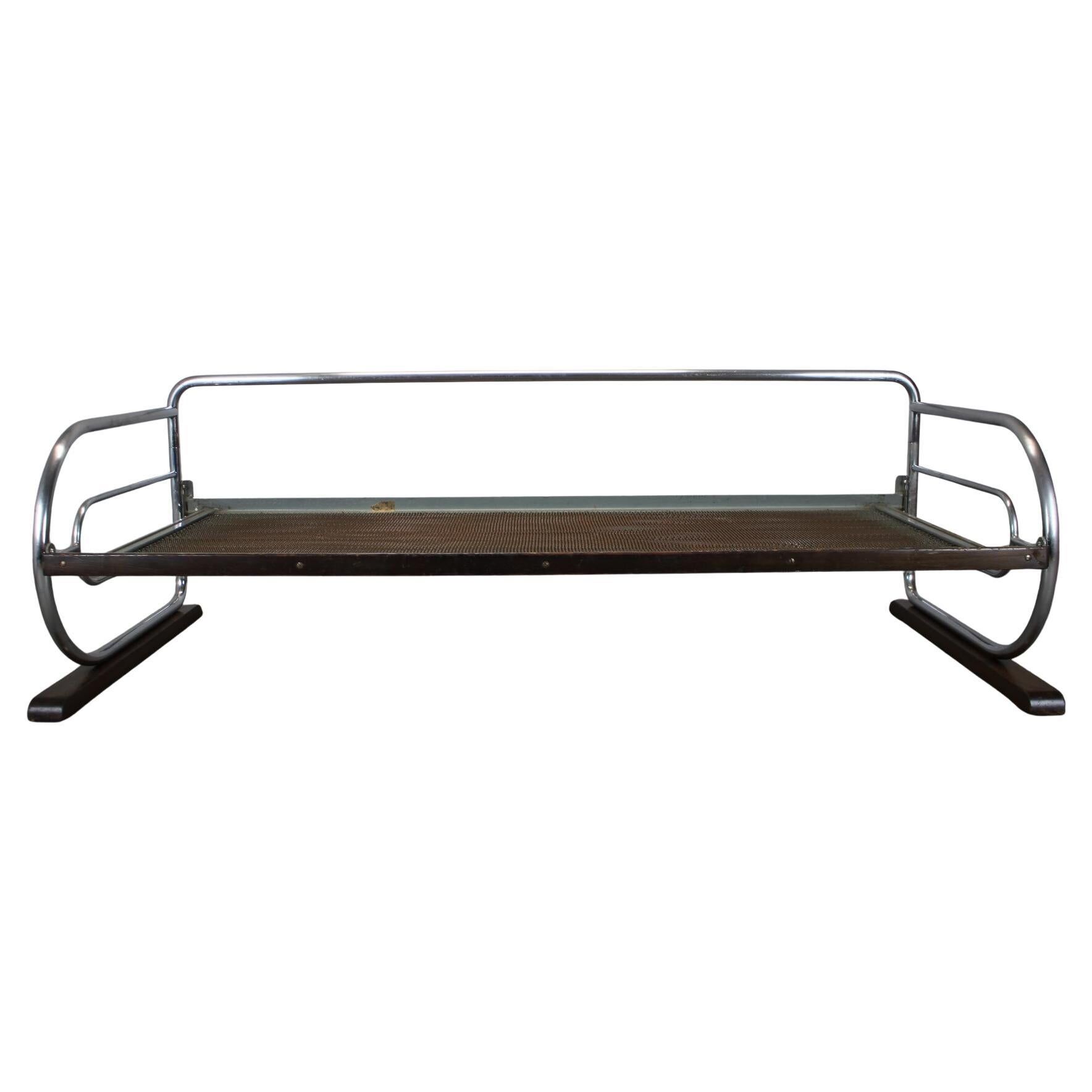 Three-seater tubular canapé Bauhaus by Slezák, Czechoslovakia, 1930s