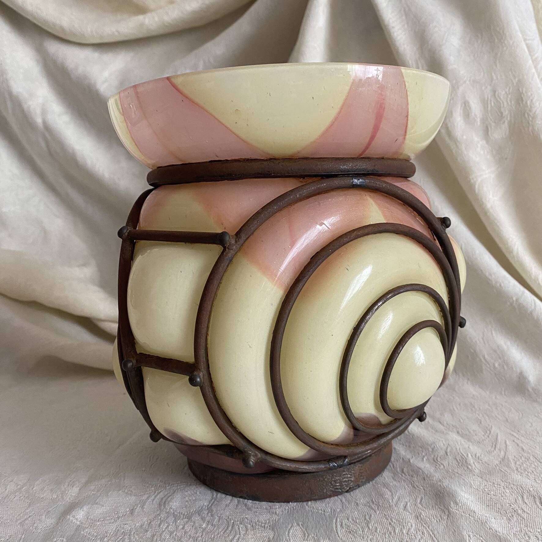 Art Deco vase in marbled glass and wrought iron, 1930s.