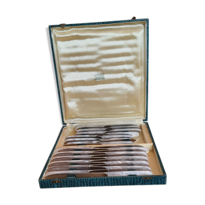 Ménagère de 24 couteaux