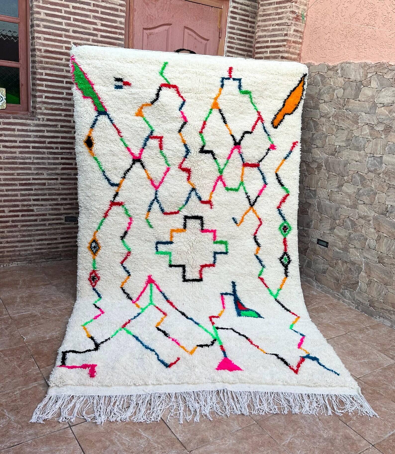 Handmade Berber wool rug: Moroccan Azilal style, colorful patterns
