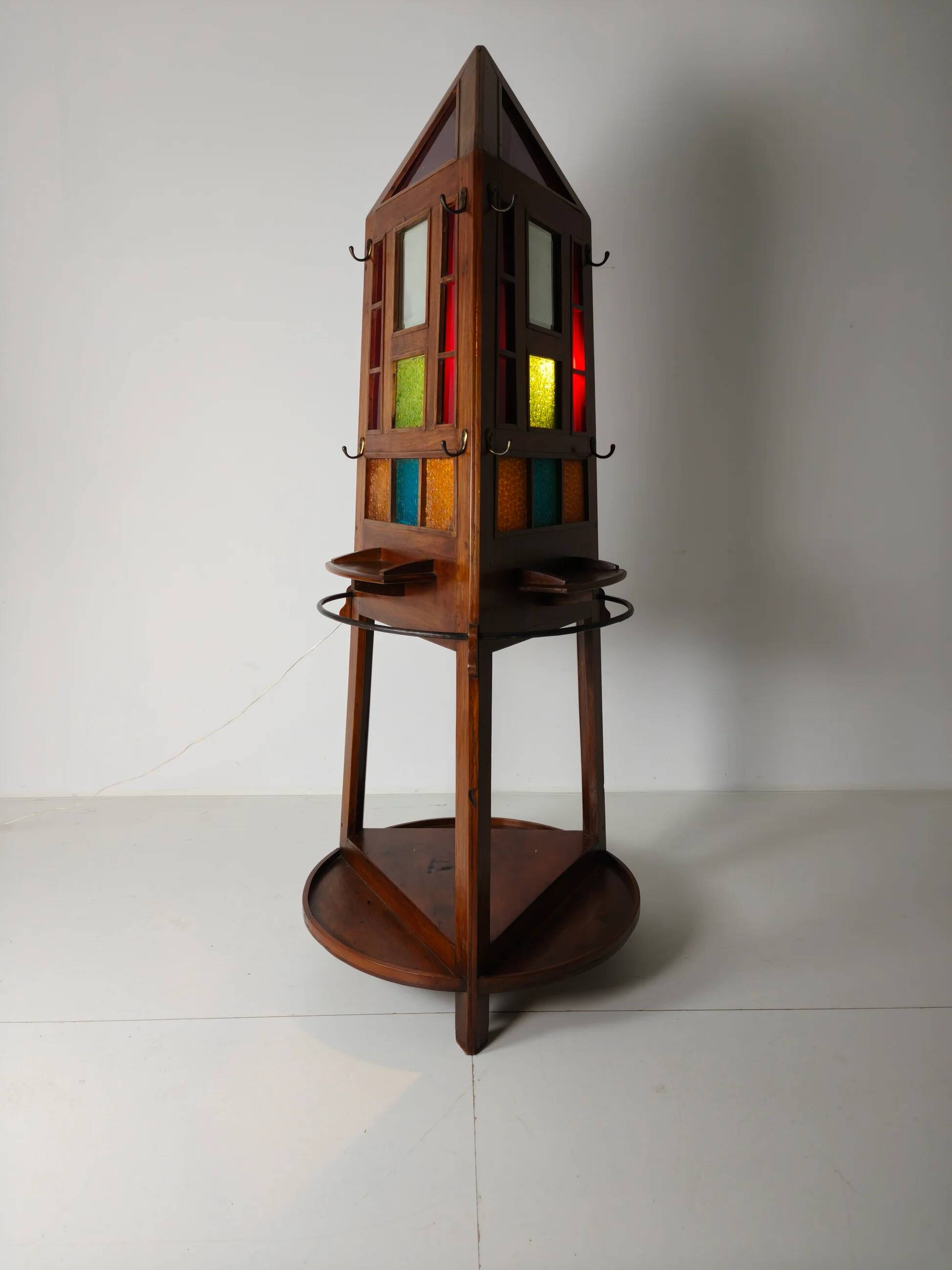 Porte-manteau / porte-parapluies Art Déco en chêne unique – Design obélisque des années 1920 avec vitrail