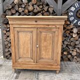Buffet en bois massif rénové