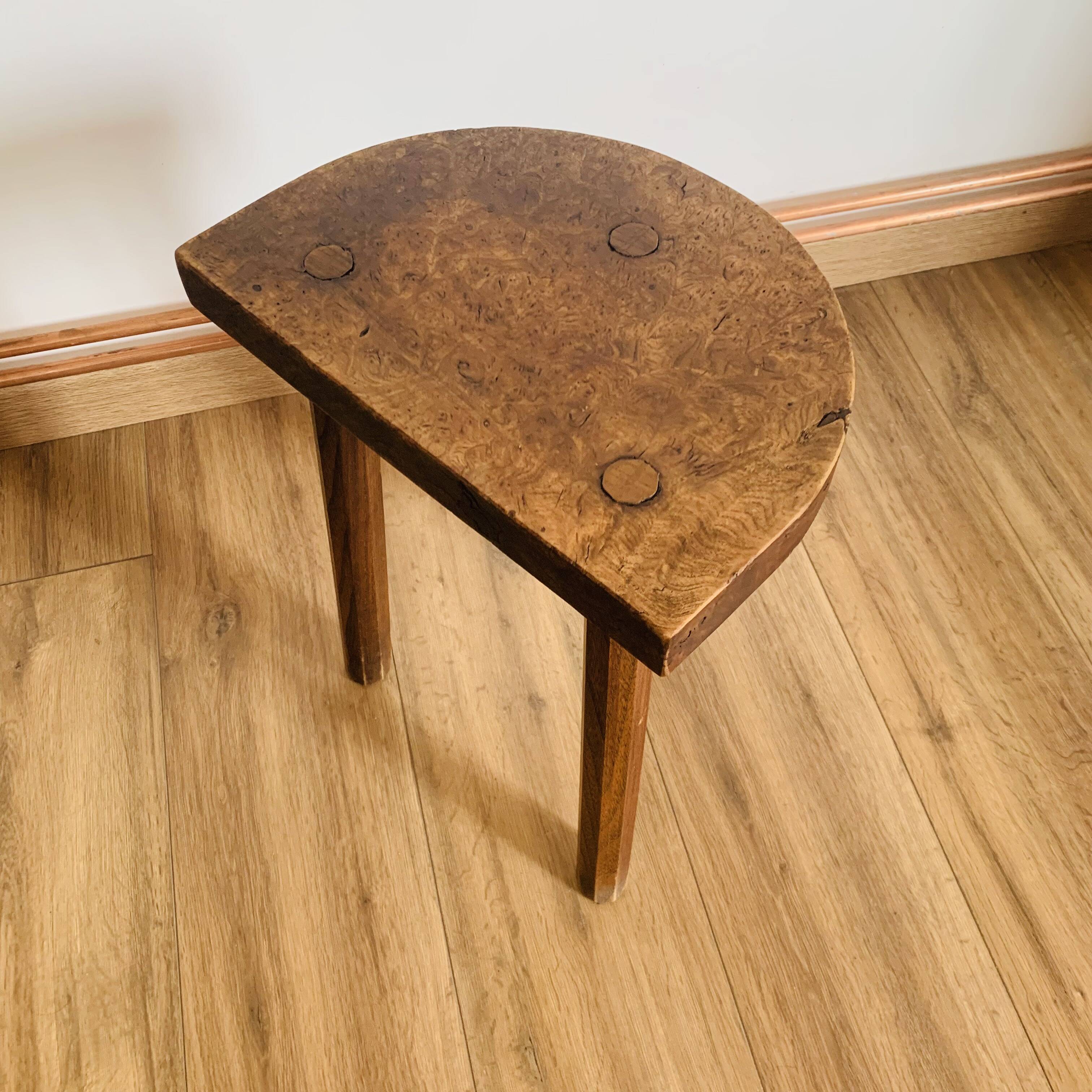 Tripod stool