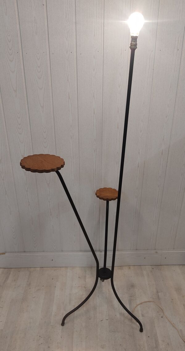 Lampadaire tripode vintage porte plantes