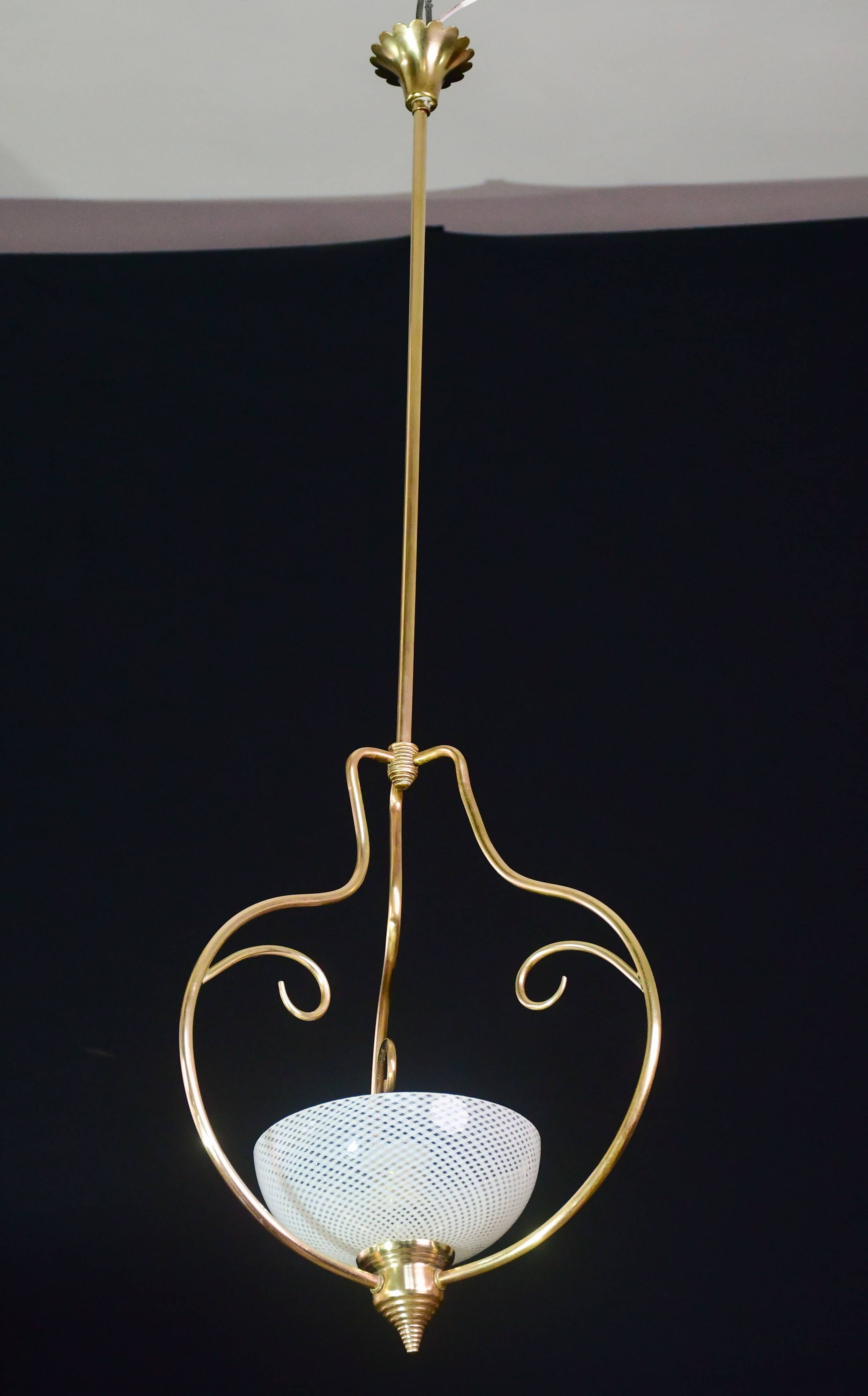 Rare et élégante suspension en verre de Murano Venini Reticello, années 1950