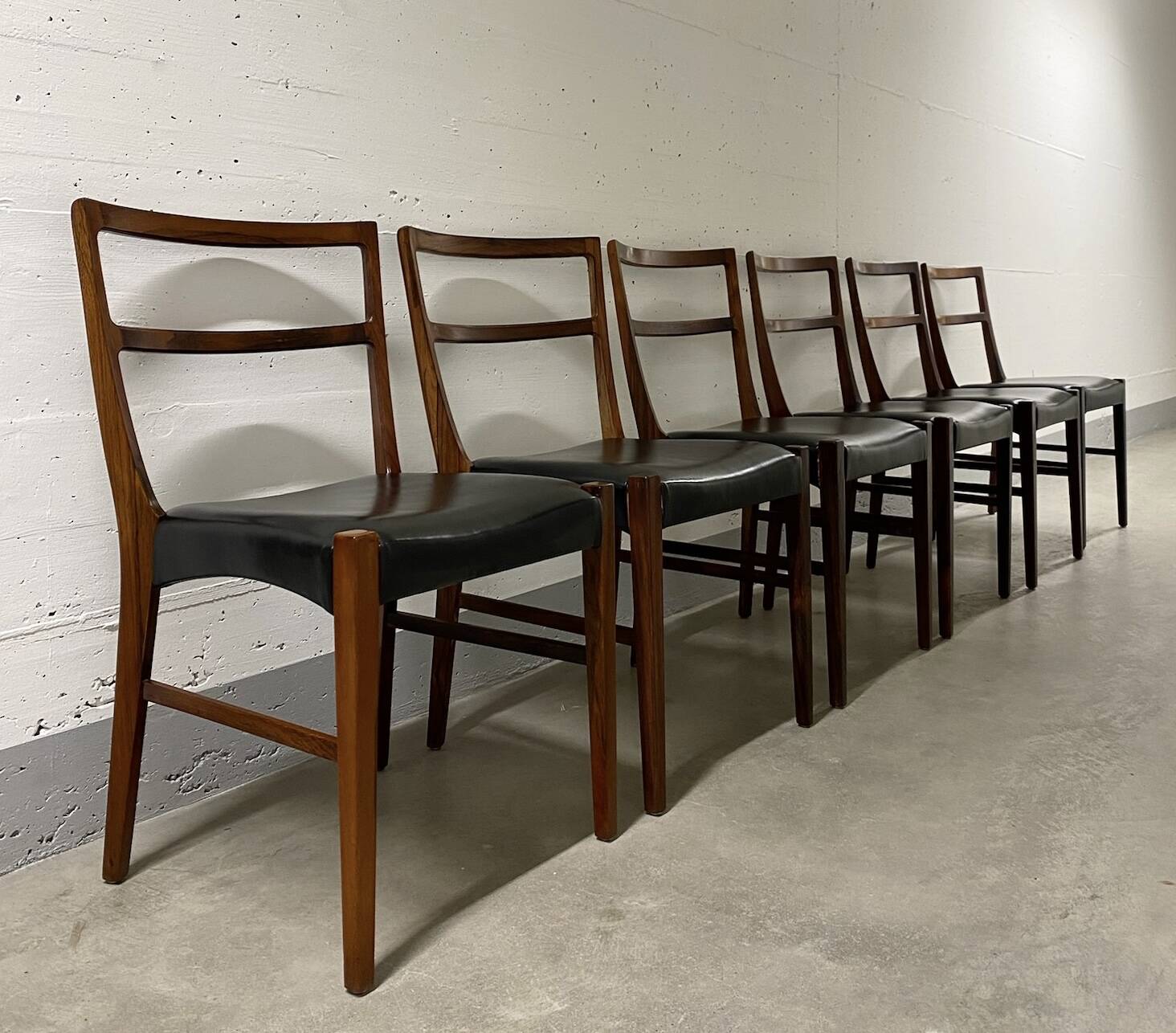 6x Rosewood Chairs by Johannes Andersen