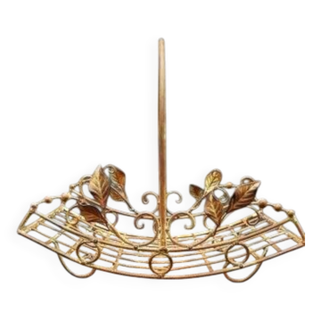 Wrought iron basket with handle small