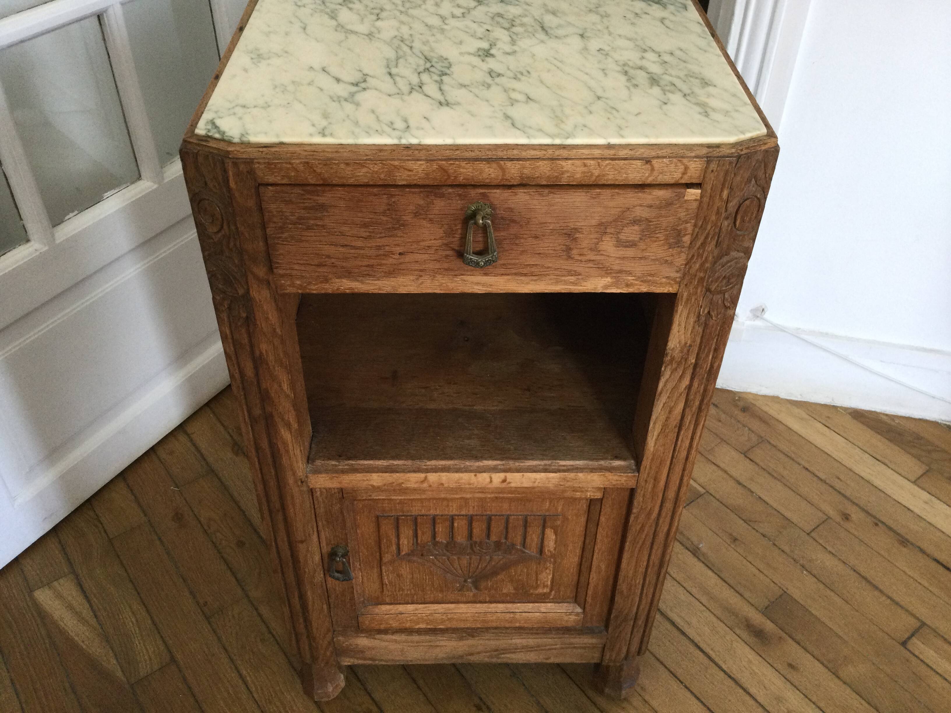 VINTAGE OAK WOODEN BEDSIDE TABLE