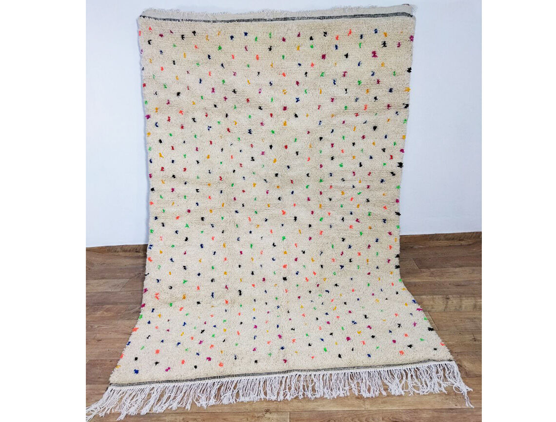 Handmade moroccan berber carpet 245 x 145 cm