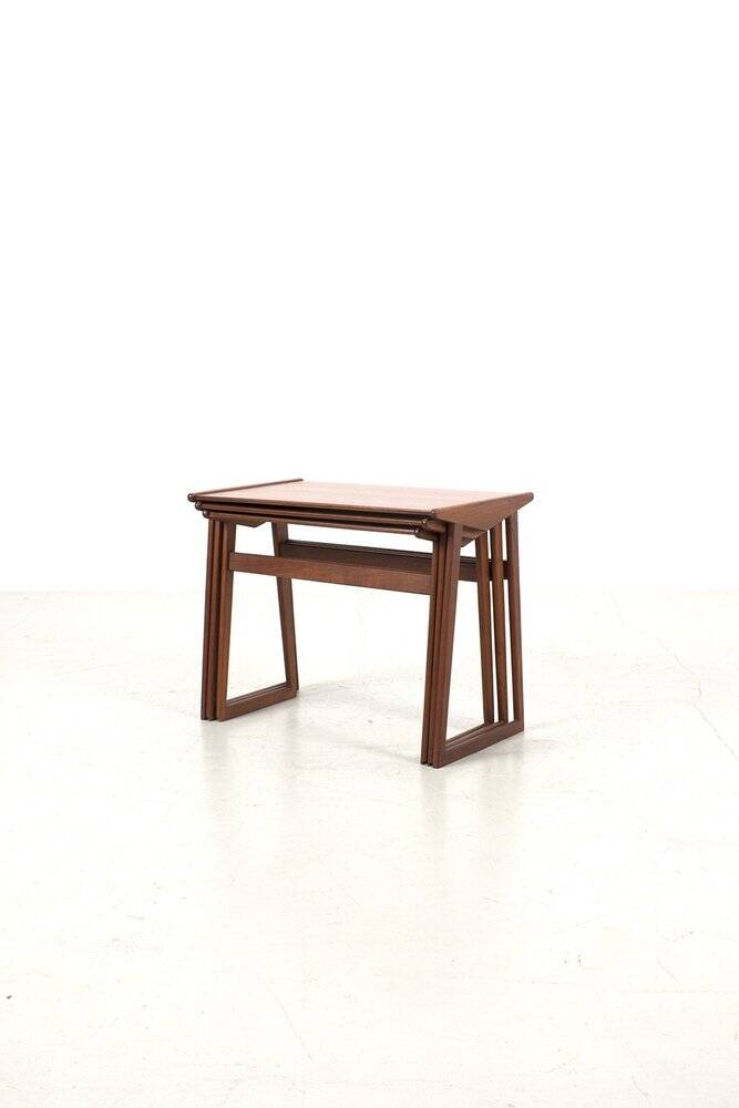 Tables gigognes en teck, ensemble de 3