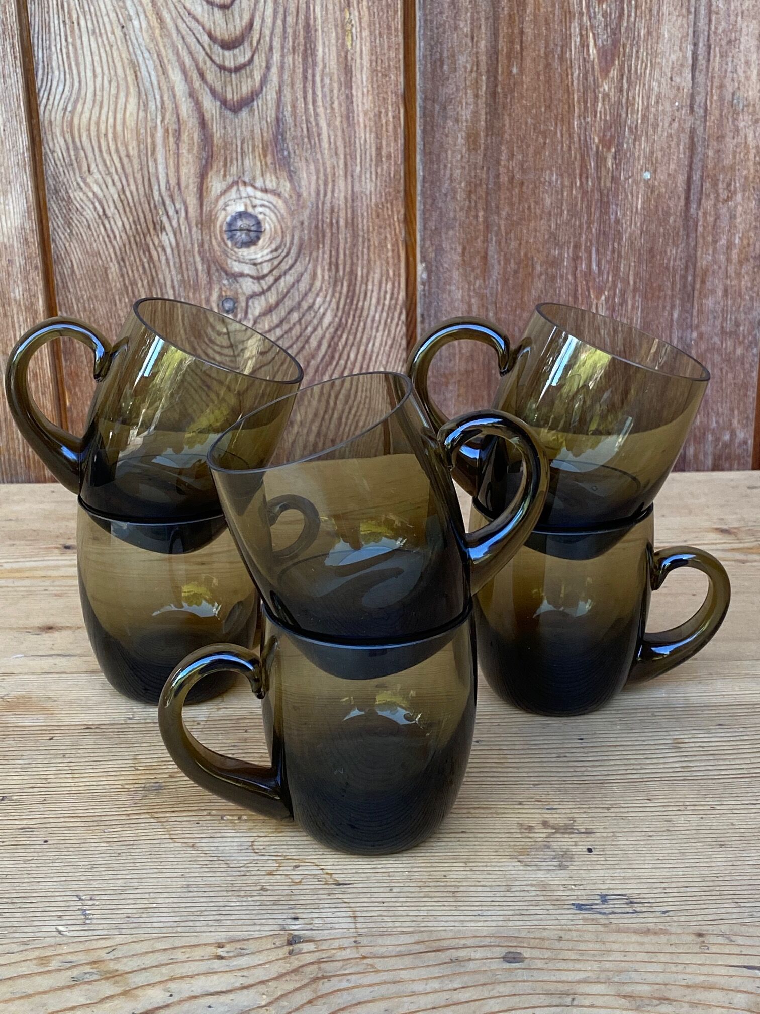 Lot coffee cups in smoked brown glass 70s, rounded shape, beautiful handcrafted.
