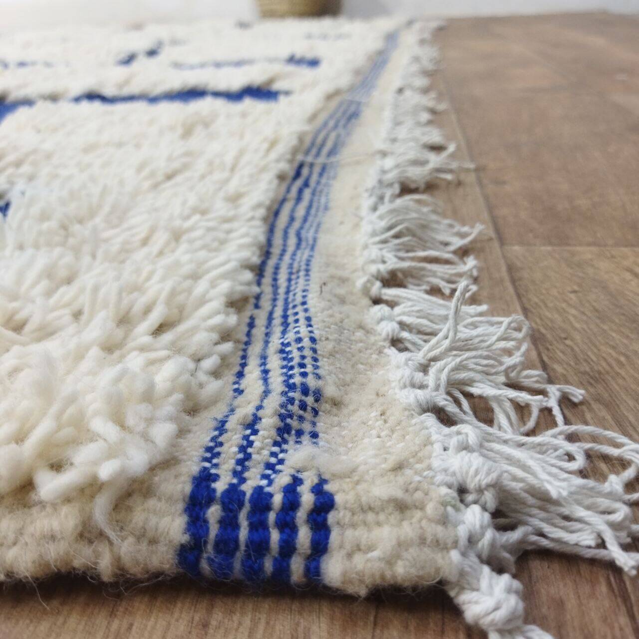 Azilal vintage rug 310x200 cm - Blue geometric patterns