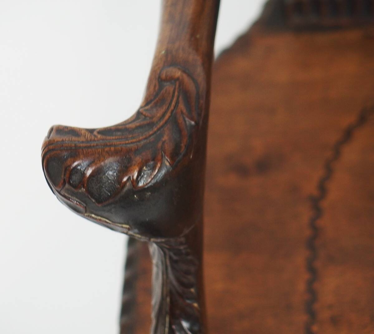 Fauteuil 19ème siècle de style "Forêt Noire"