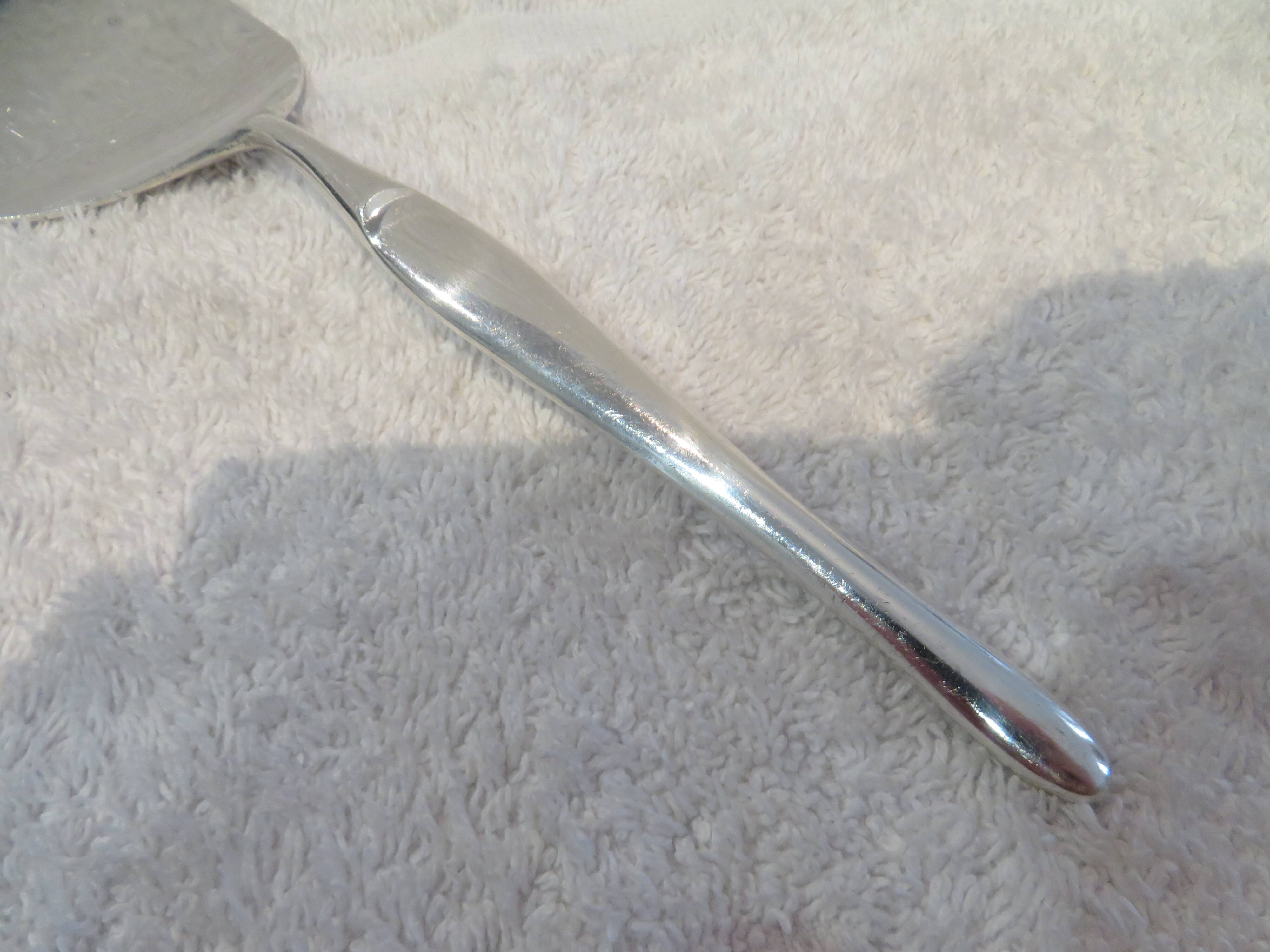 Christofle Duo silver plated pie server with small oxidations