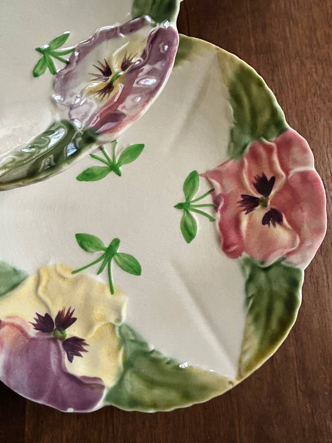 HB Choisy-le-Roi earthenware plates