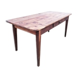 Farm table