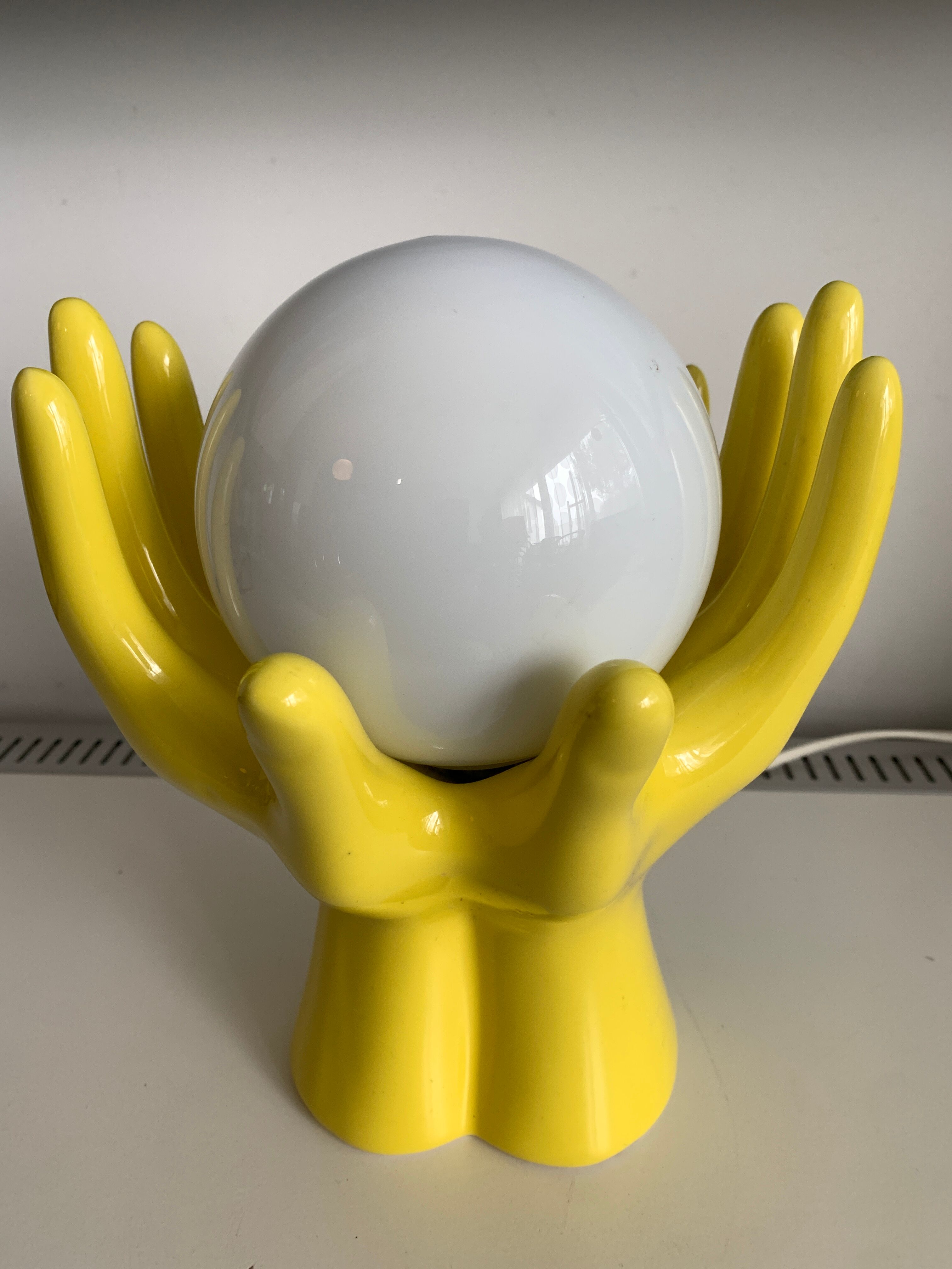 Yellow ceramic hand lamp