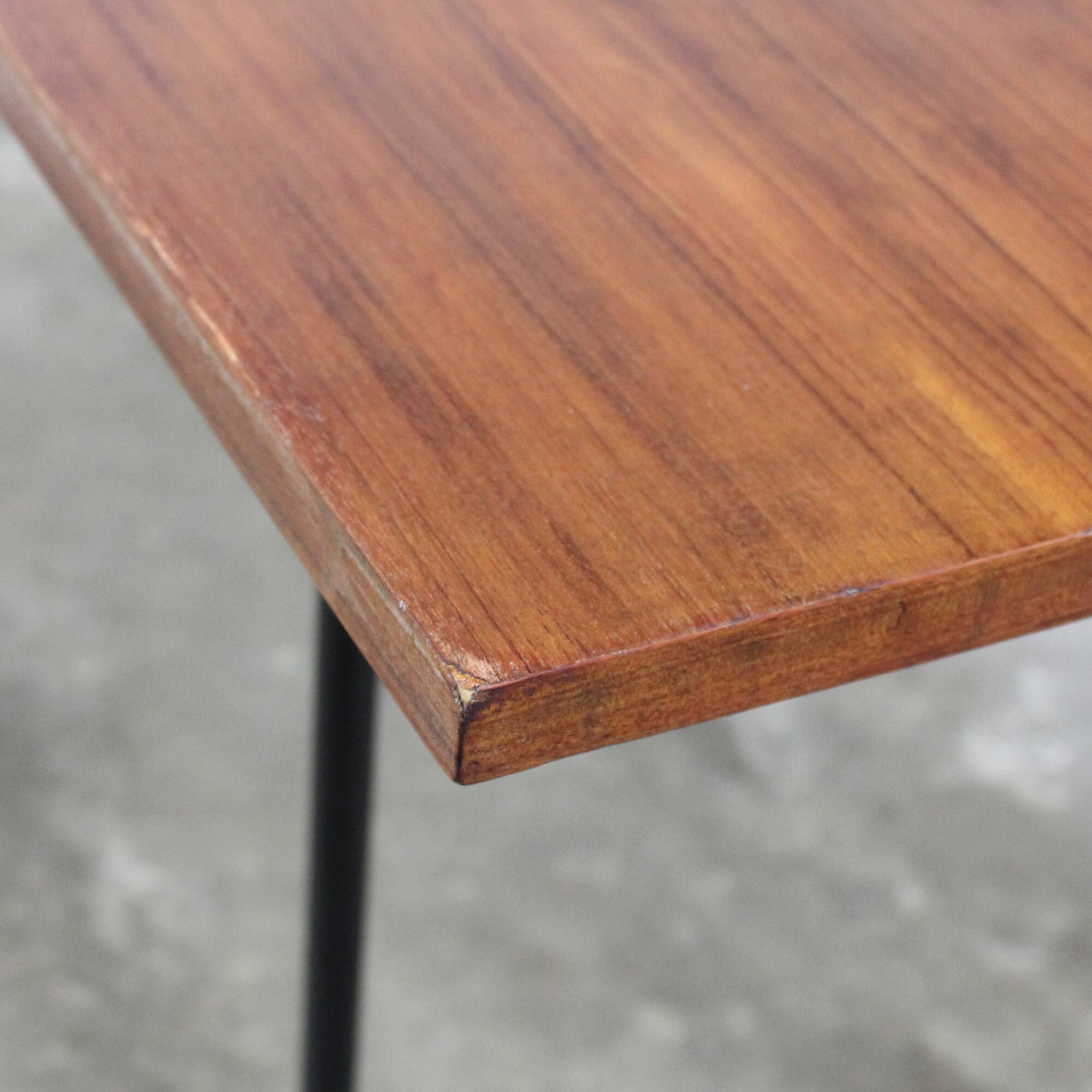 Modernist coffee table "211" by Alfred Hendrickx for Belform 1950s