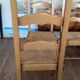 4 chaises dossier haut paillées en bois massif clair style rustique