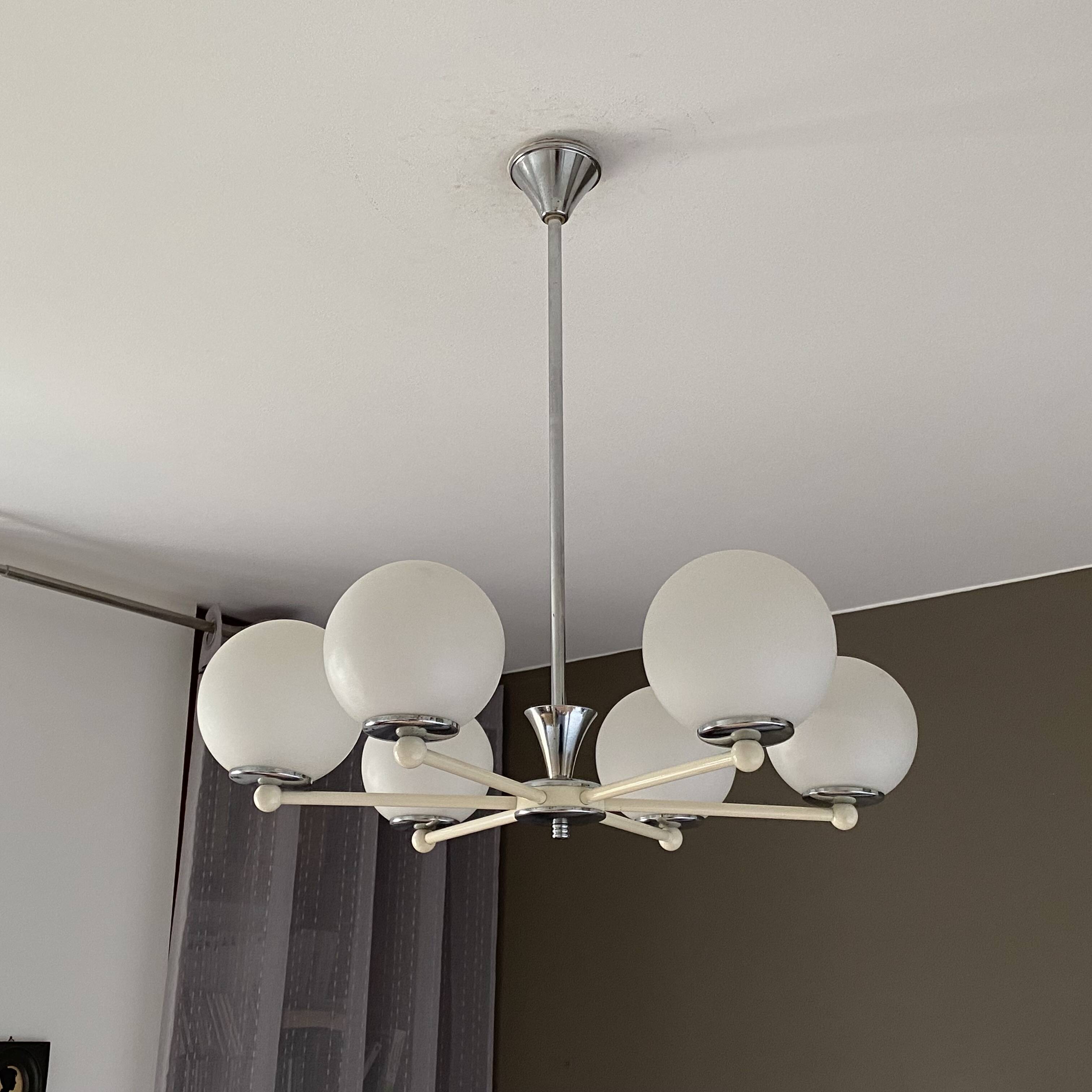 Lustre spoutnik. 1970. 6 globes. space age.