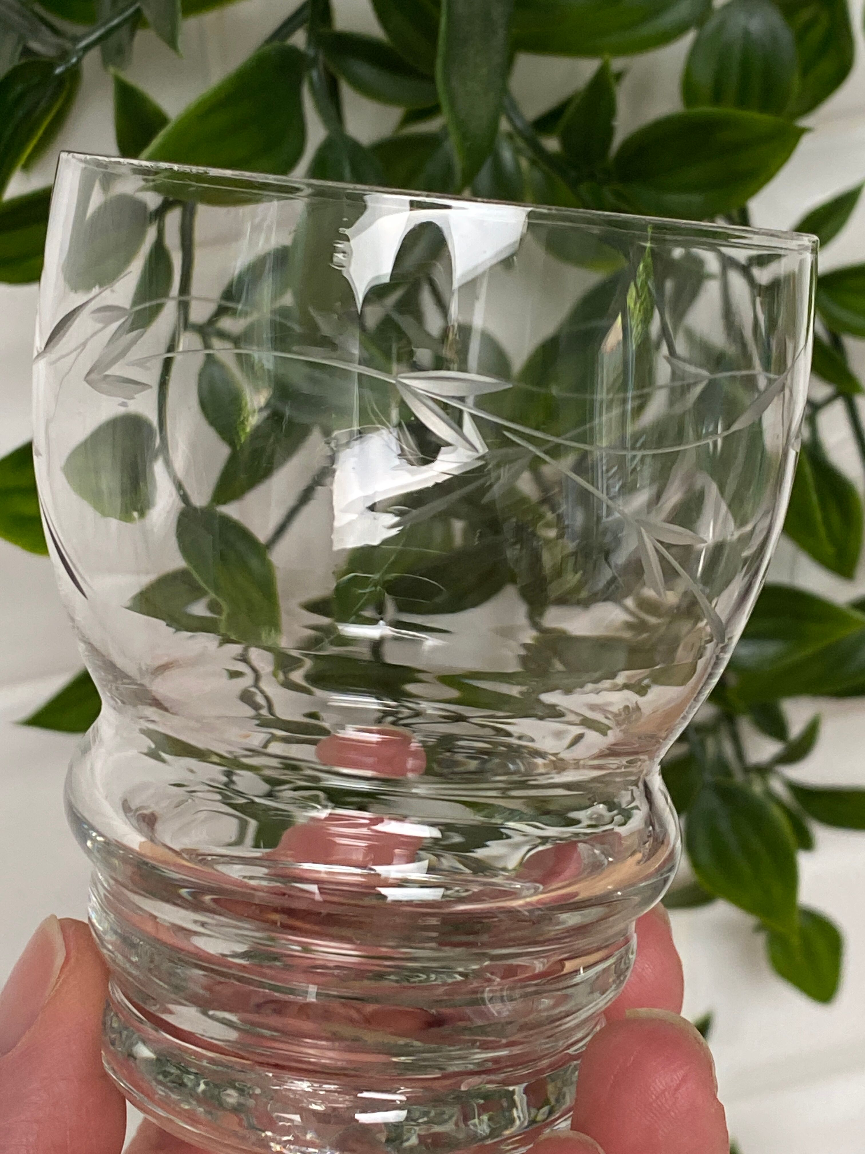 Set de 6 verres à eau en verre gravé