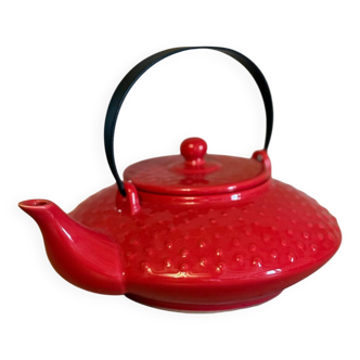Tea-pot