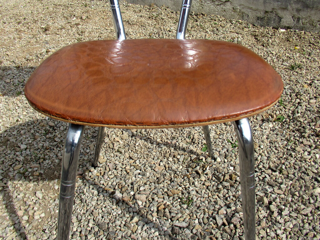 Suite of 4 skai and chrome chairs (total 5 chairs)