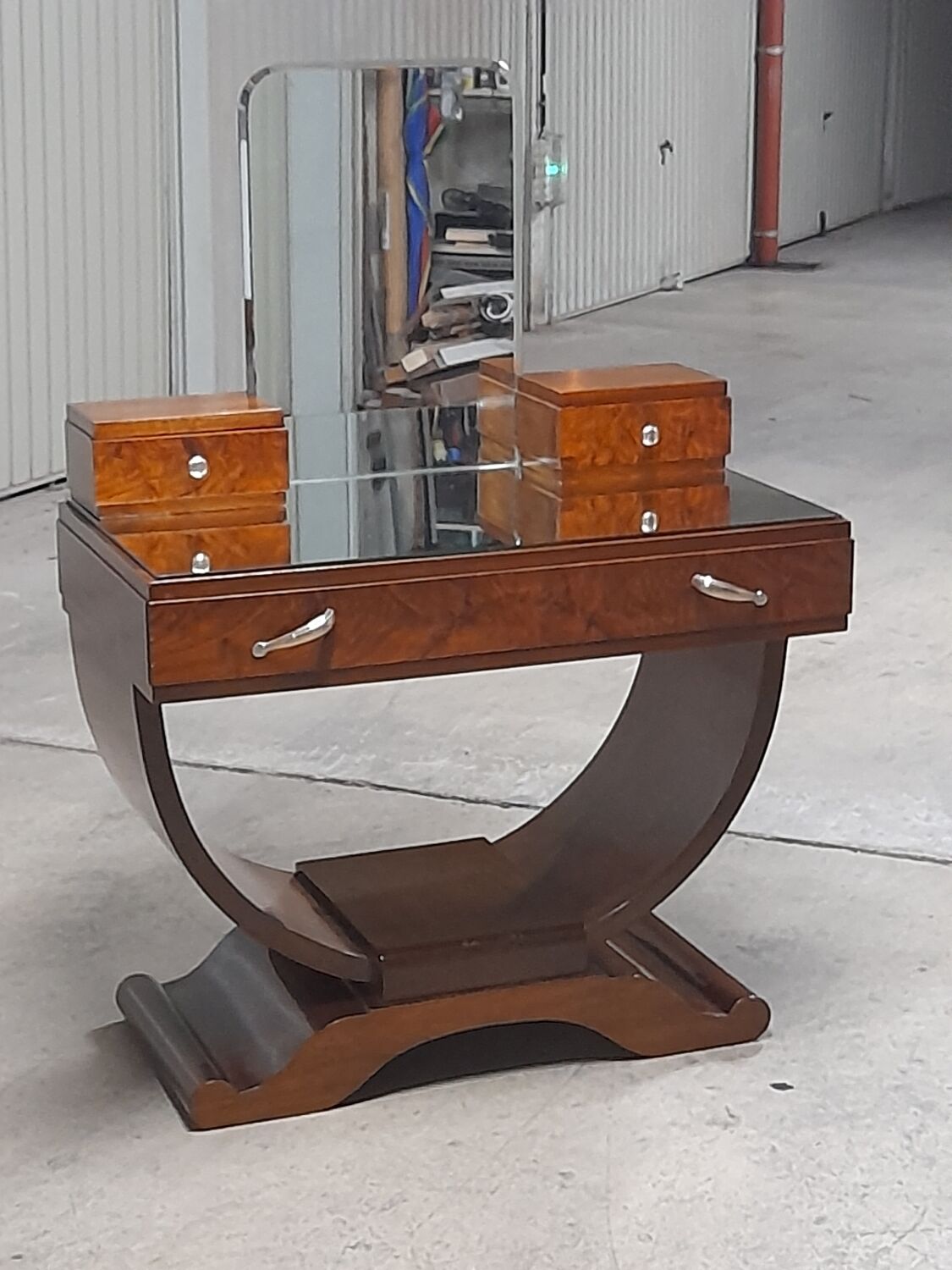 Hairdresser Art Deco