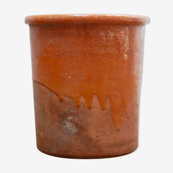 Vintage pot in glazed terracotta