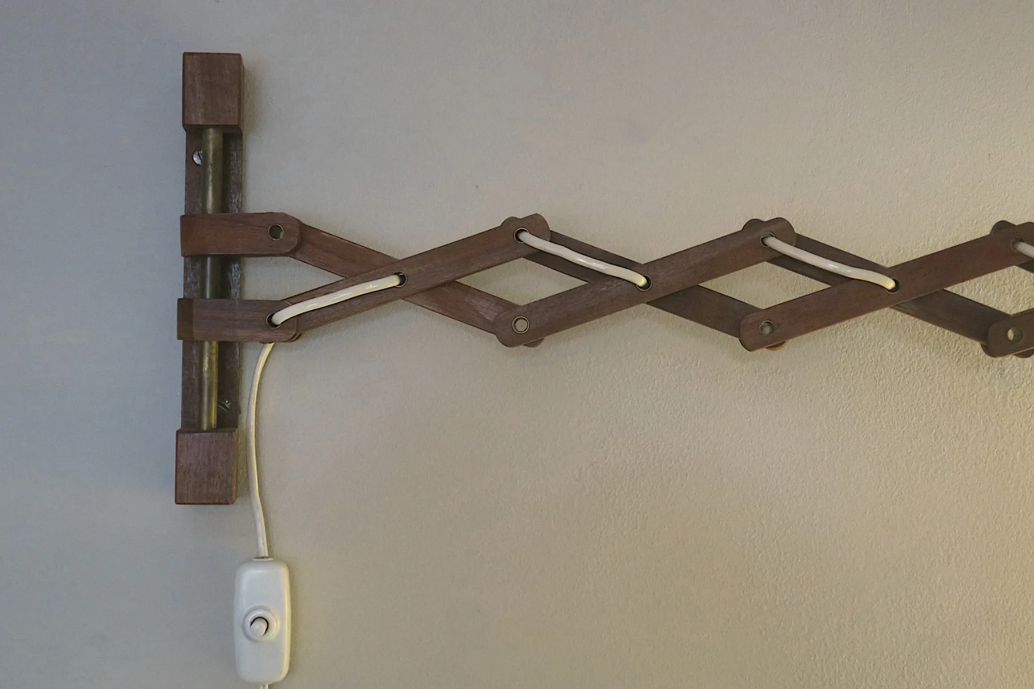 Large concertina scissor wall light in teak by Eric Hansen  Denmark 1960s