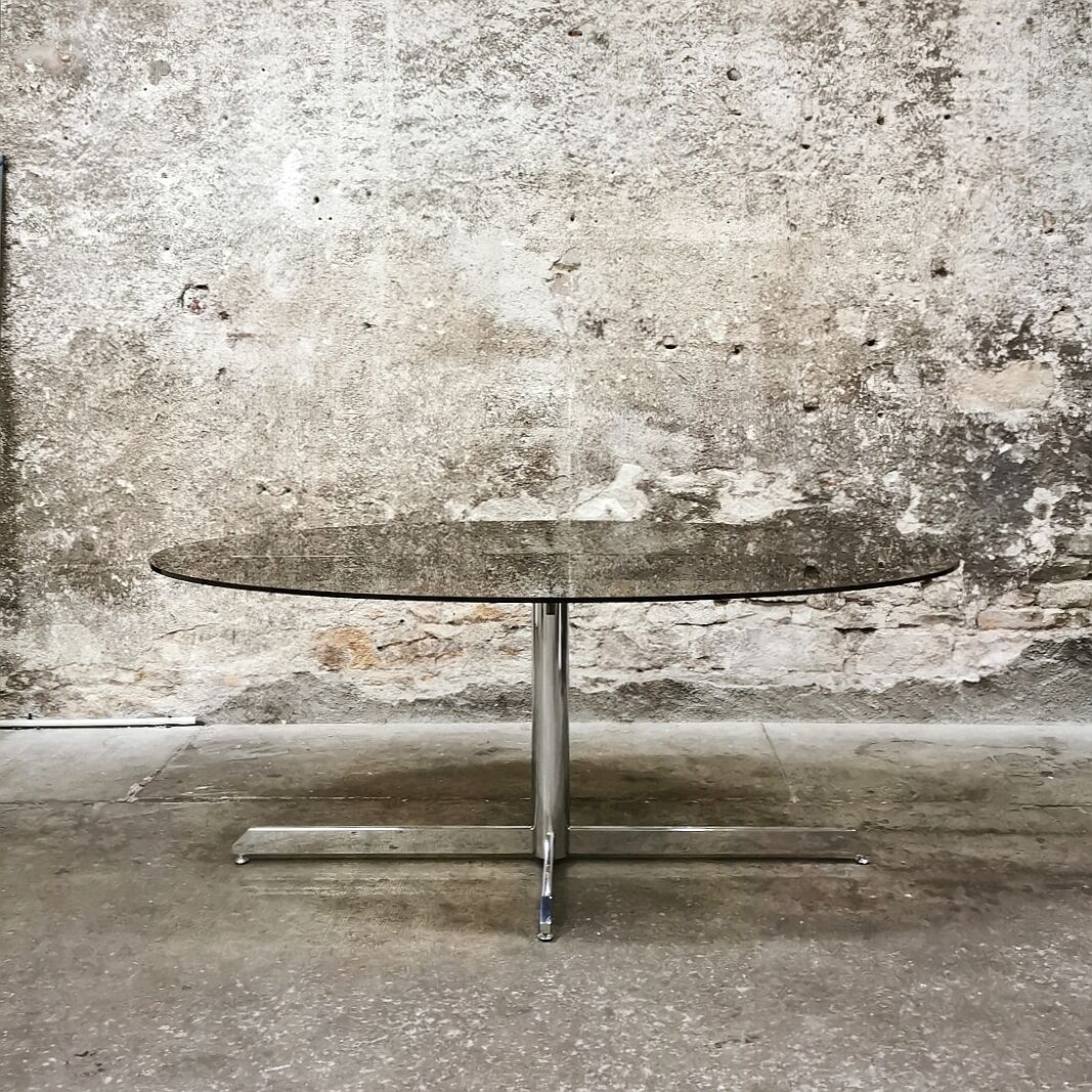 Oval dining table, Roche Bobois, 1970