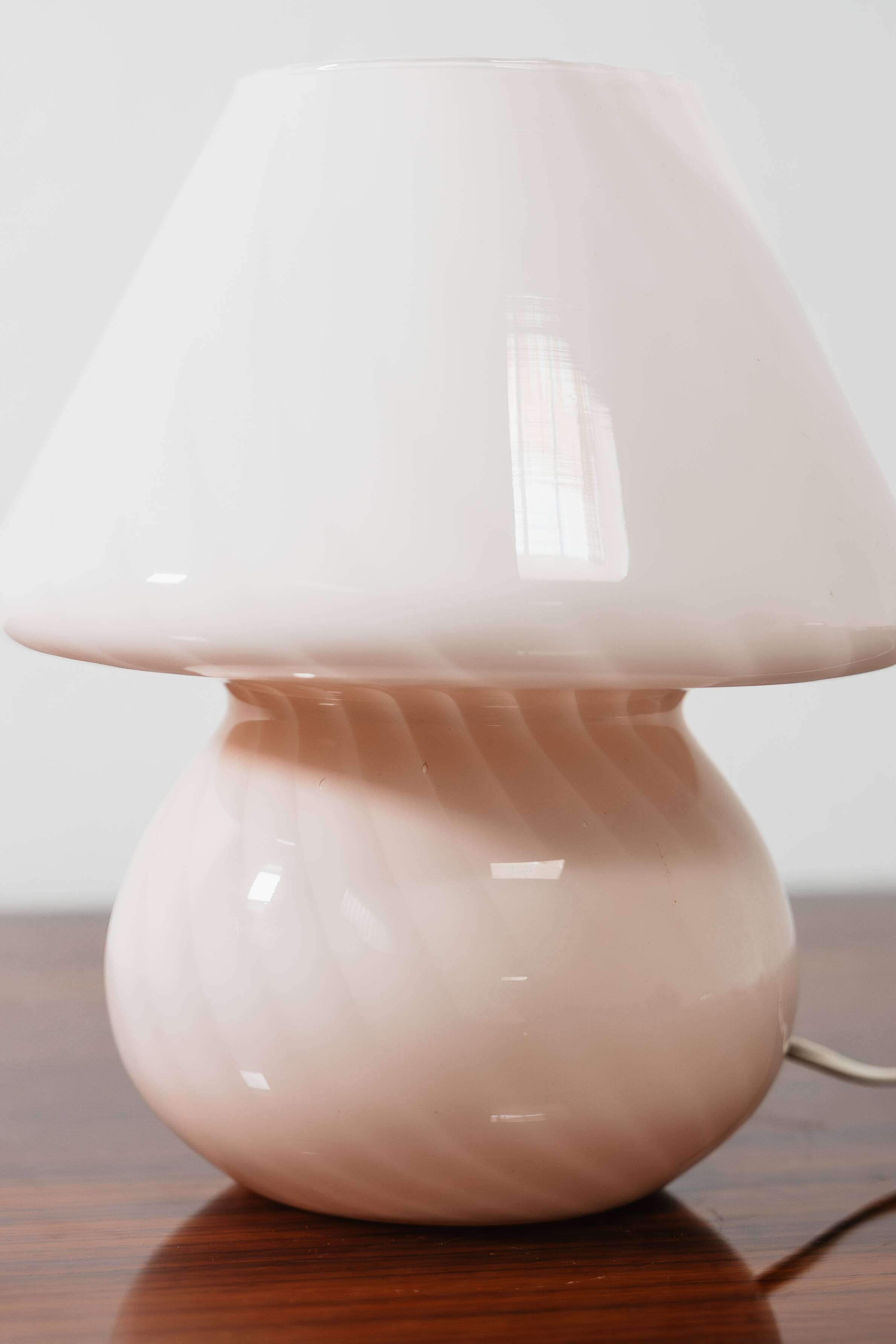 Grande Lampada Da Tavolo Murano Mushroom Rose 1970’s Design Pink Shade