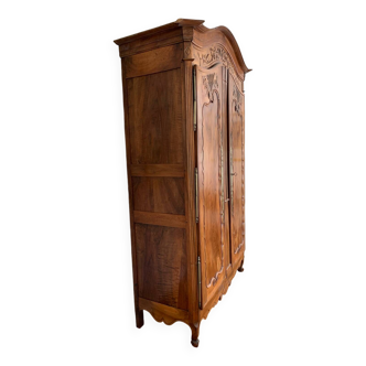 Provencal wedding armoire - 18th century