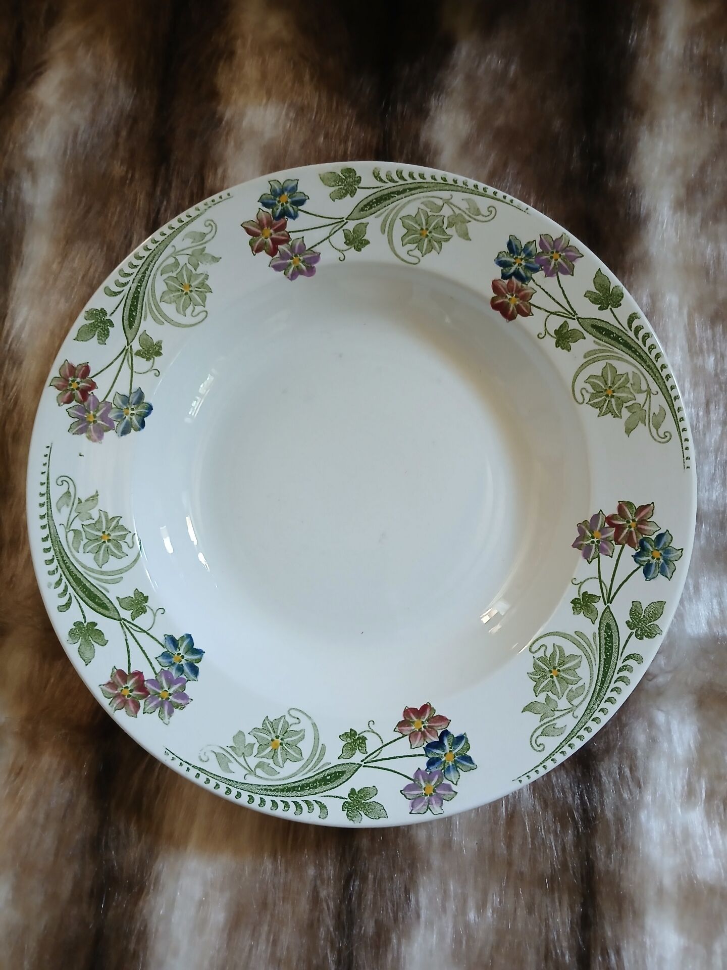 6 antique deep plates U&C Sarreguemines