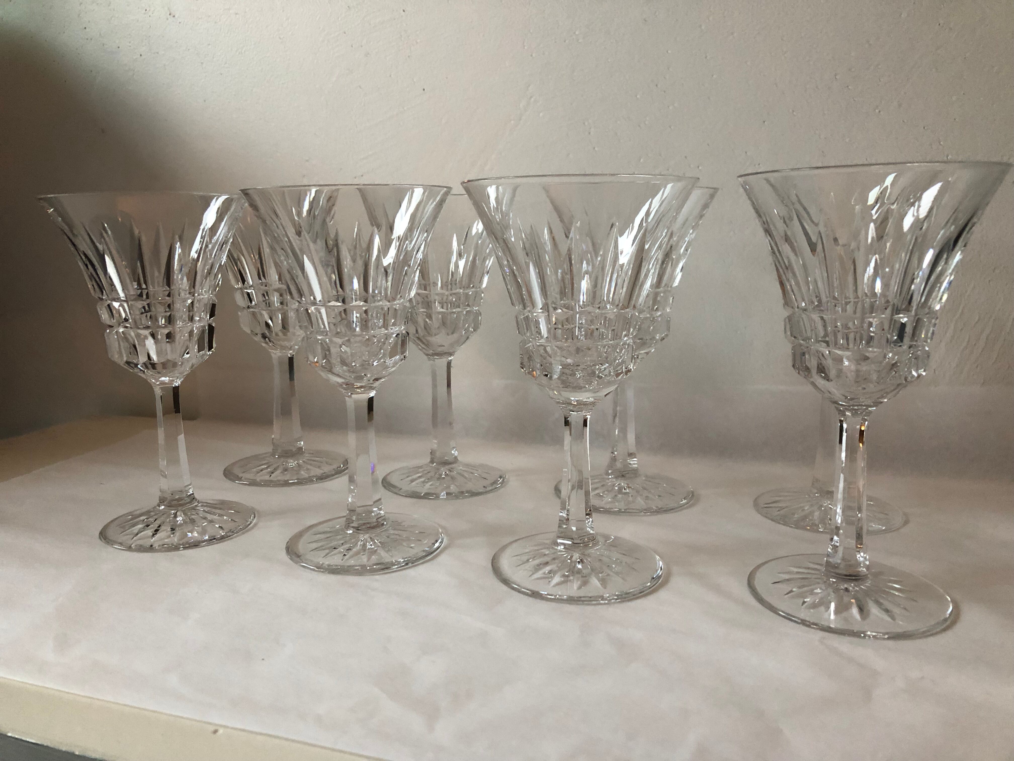 Suite of 8 water Baccarat Crystal glasses