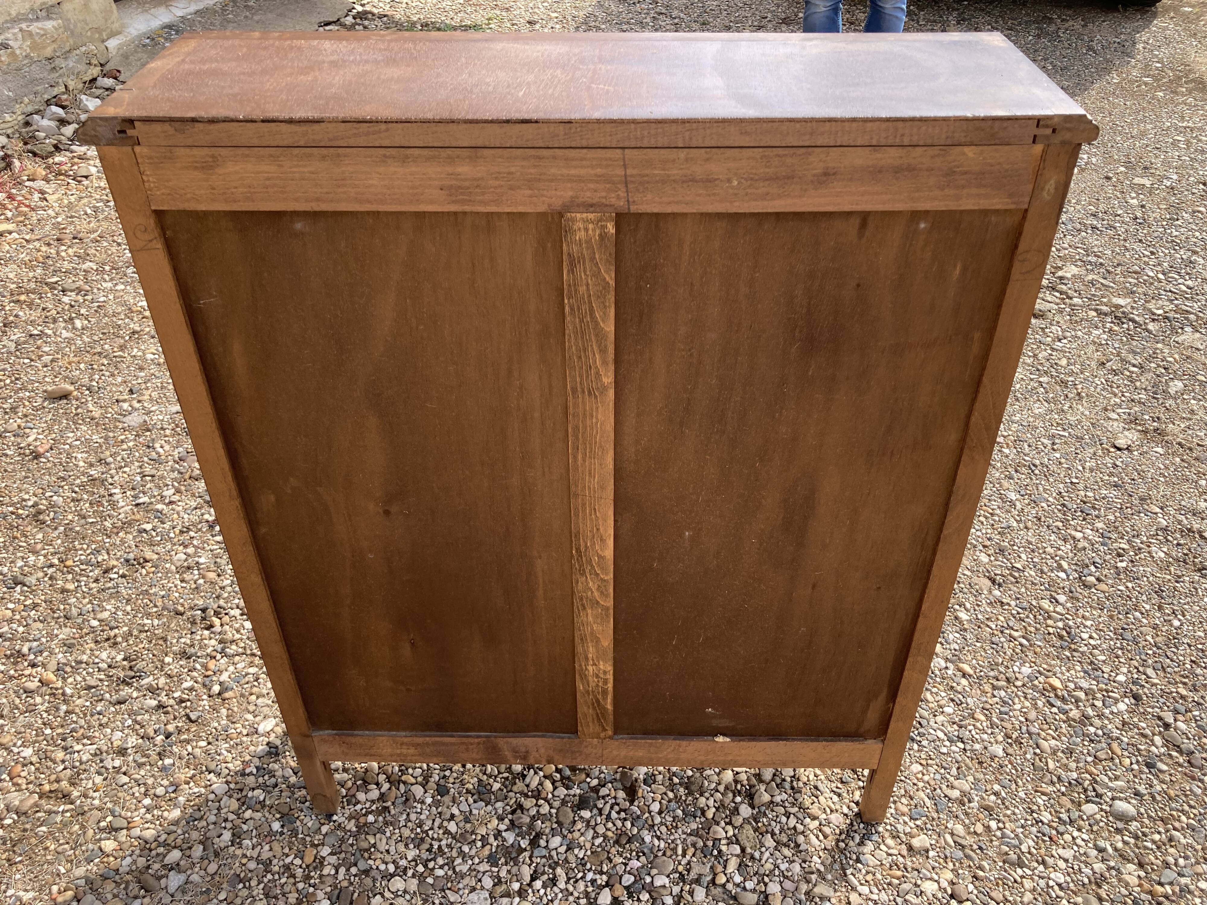 Bibus wooden shelves