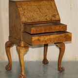 Writing desk in pollard oak from around 1800 with claw and ball carved legs.