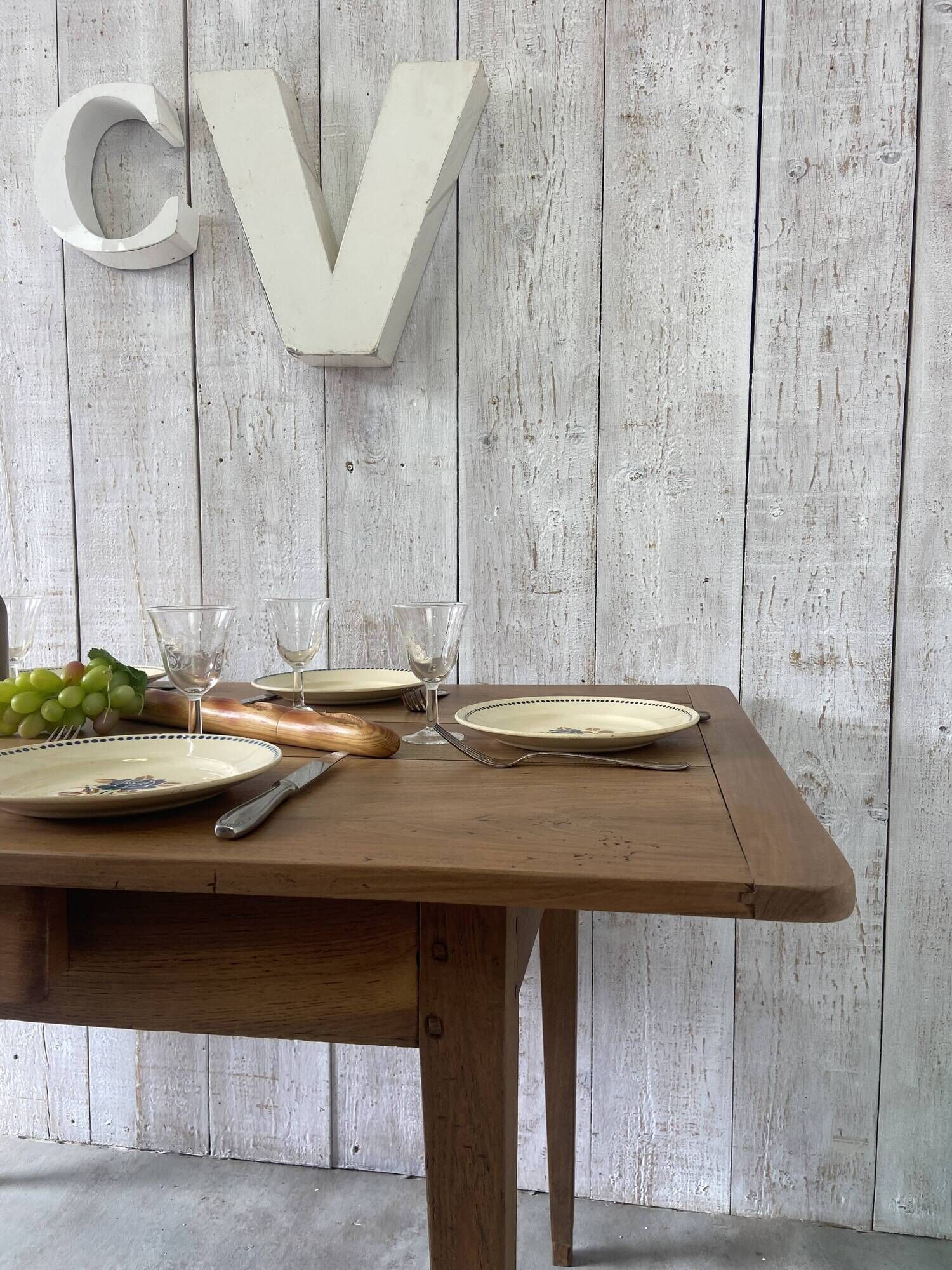 Farm table 129x81cm