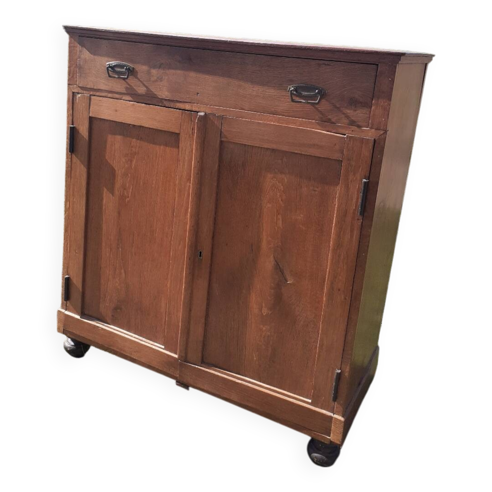 Old buffet