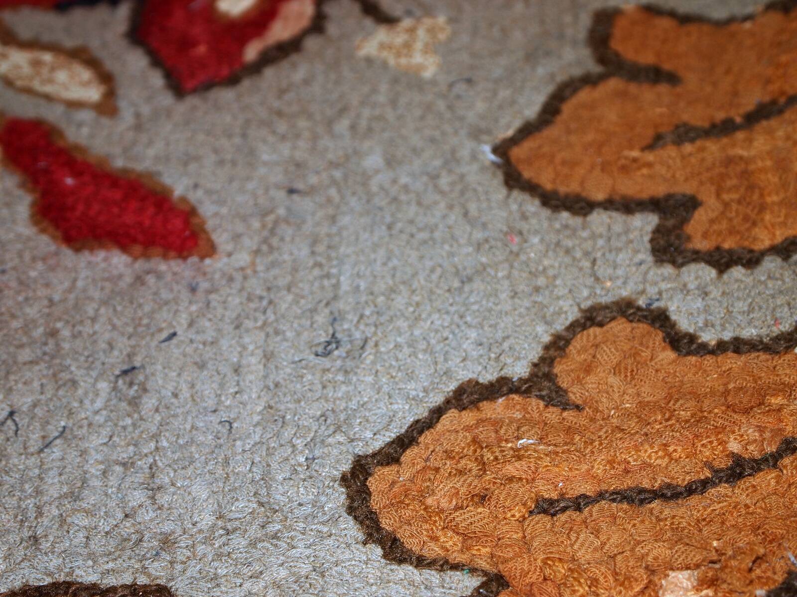 Tapis Hooked Antique Américain, Début XXe Siècle, Motifs Floraux