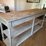 Console in lacquered wood