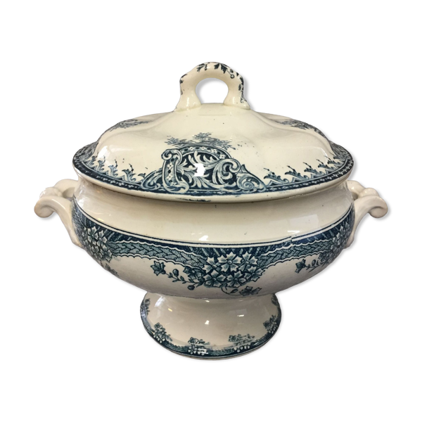 Soupière antique en faïence époque XIXème siècle