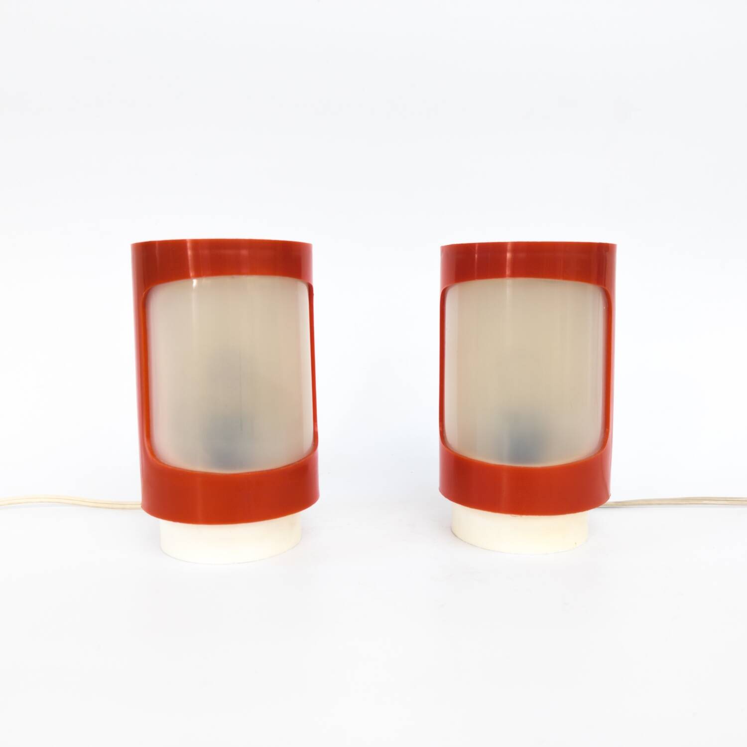 Pair of space age red plastic table lamps by Elektrosvit, 1960s