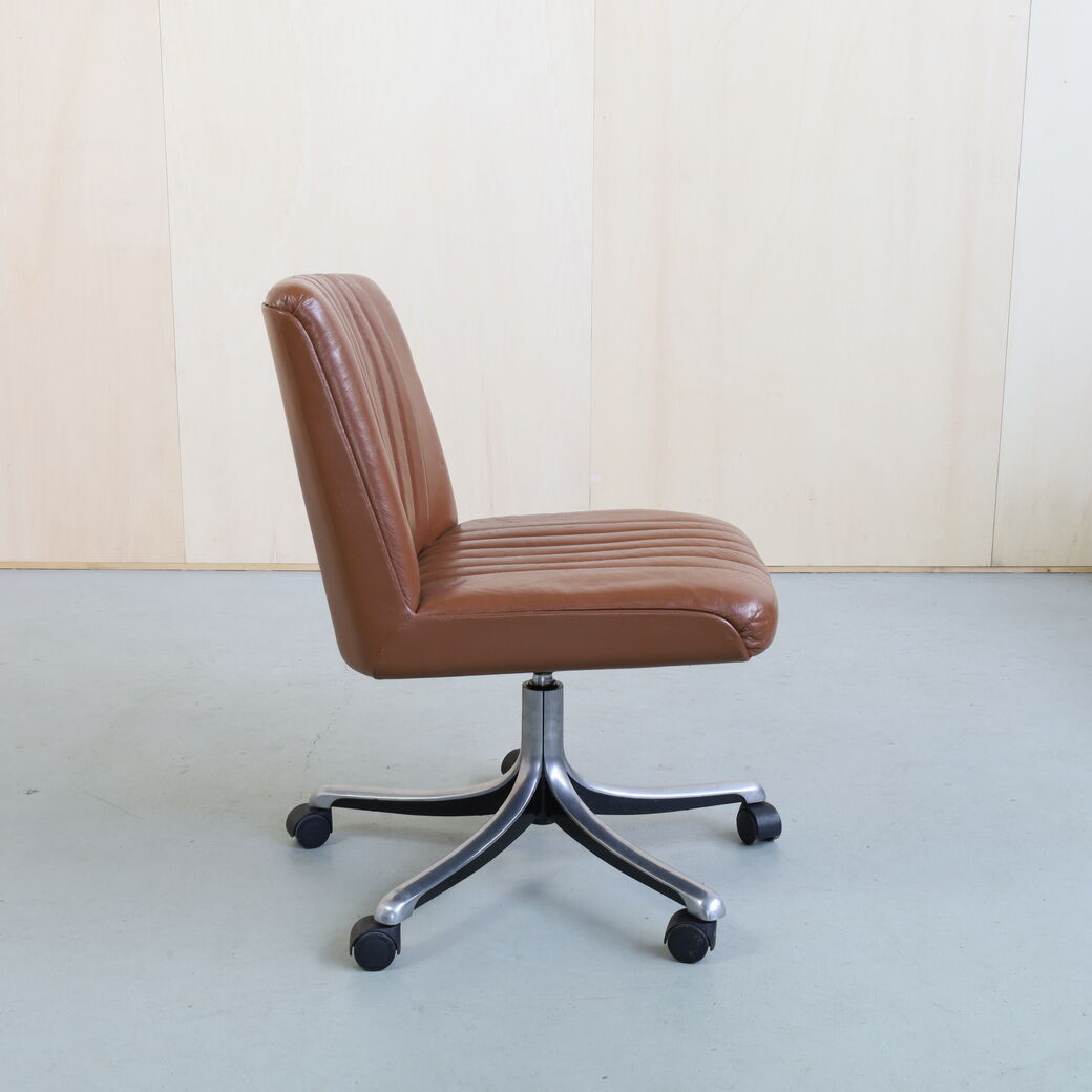 Office Chair by Osvaldo Borsani for Techno, 1970s