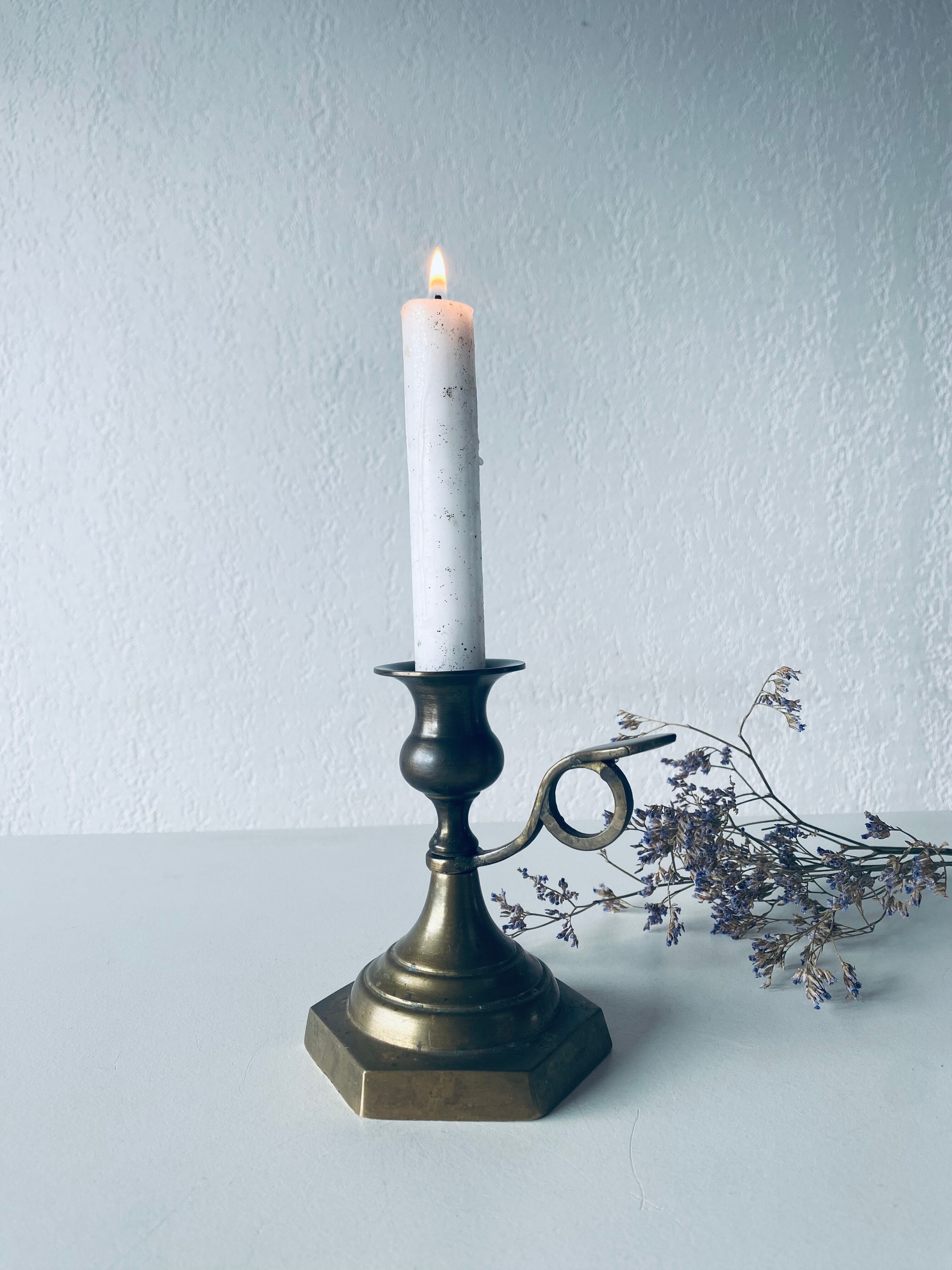Candle holder with bronze handle
