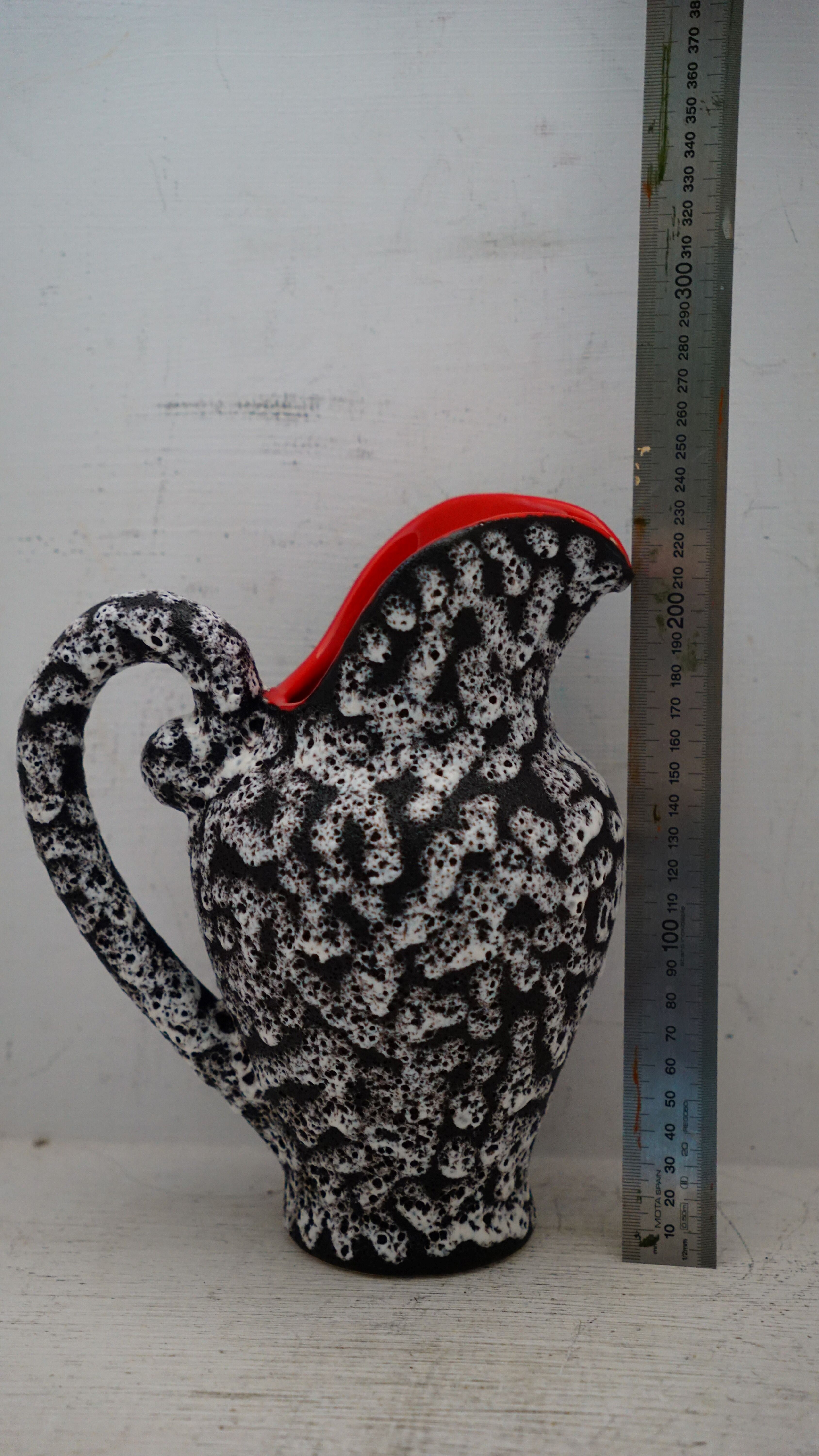 Service at orangeade Musarra Vallauris