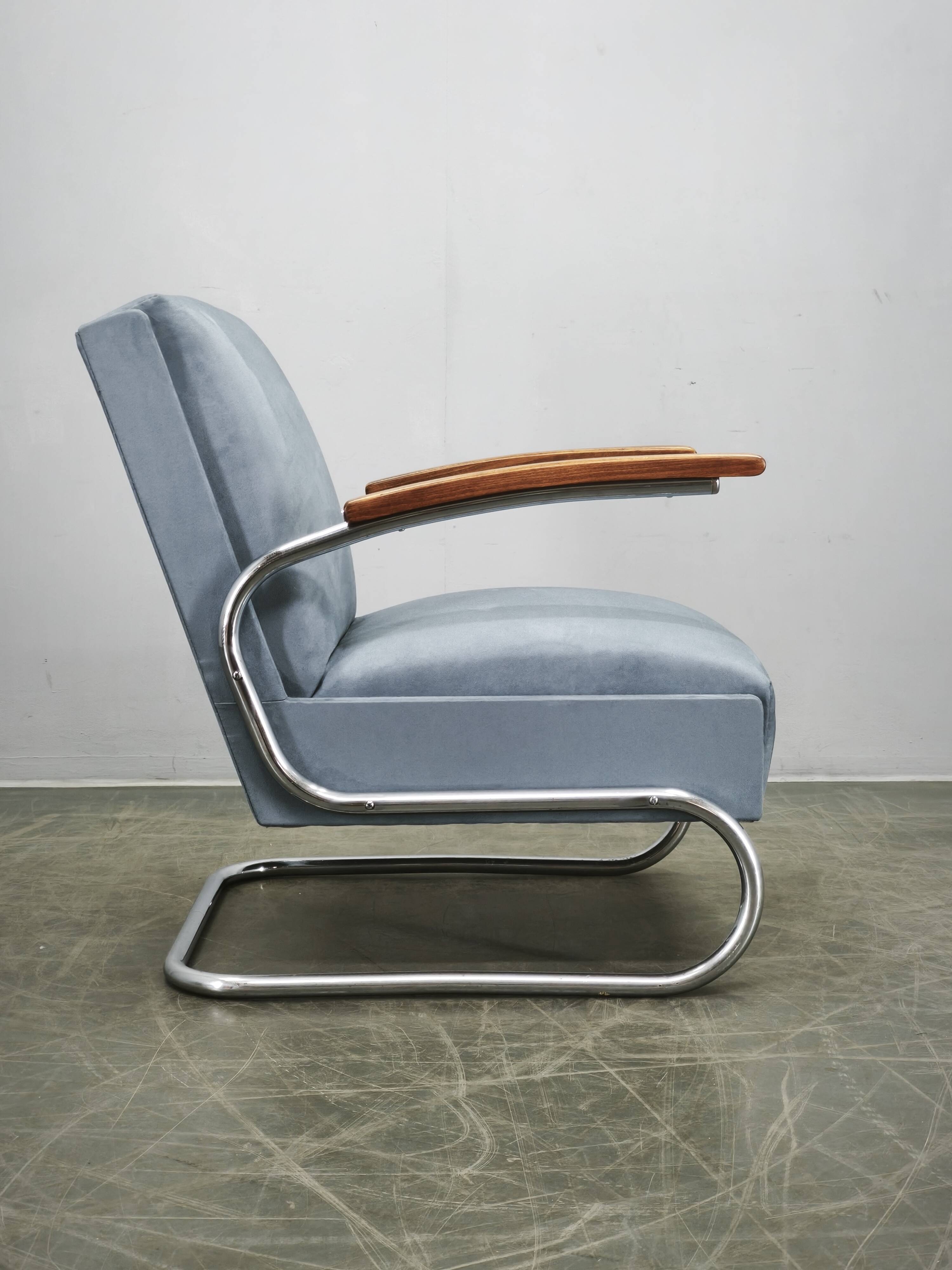 Fauteuil cantilever Bauhaus des années 1930 dans le style Thonet S 411, attribué à Kovo
