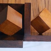 Cubist pair of bookends made of stained solid wood, 1960.