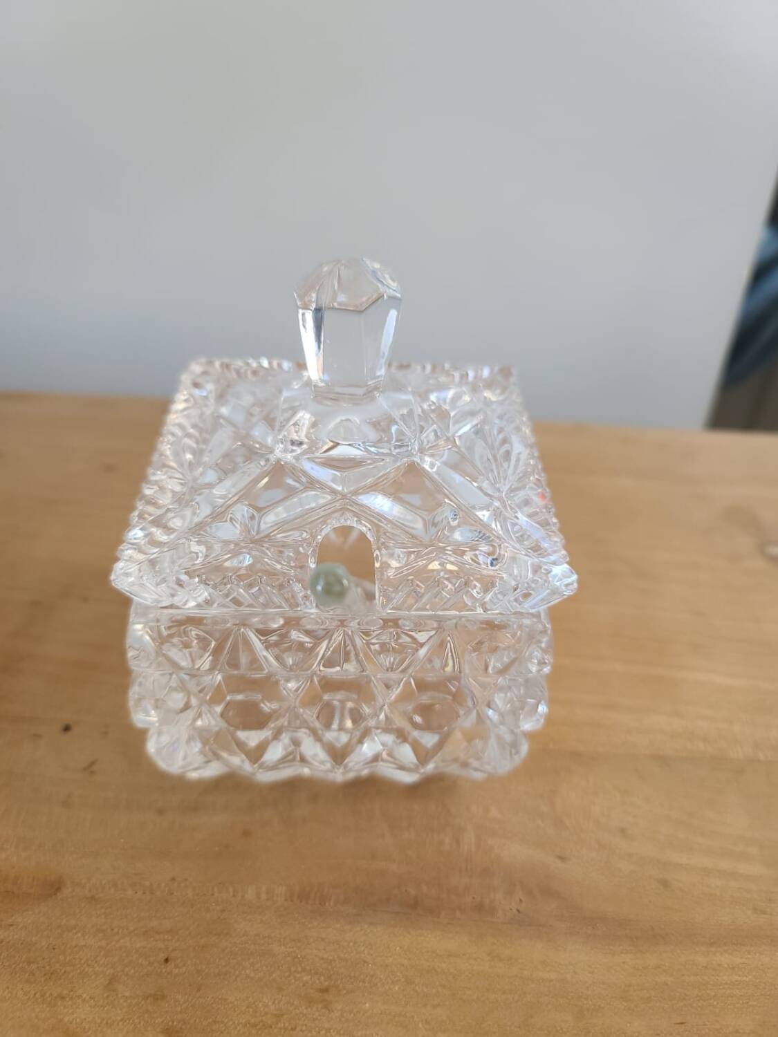 Vintage (70s) crystal sugar or other condiment pot with lid